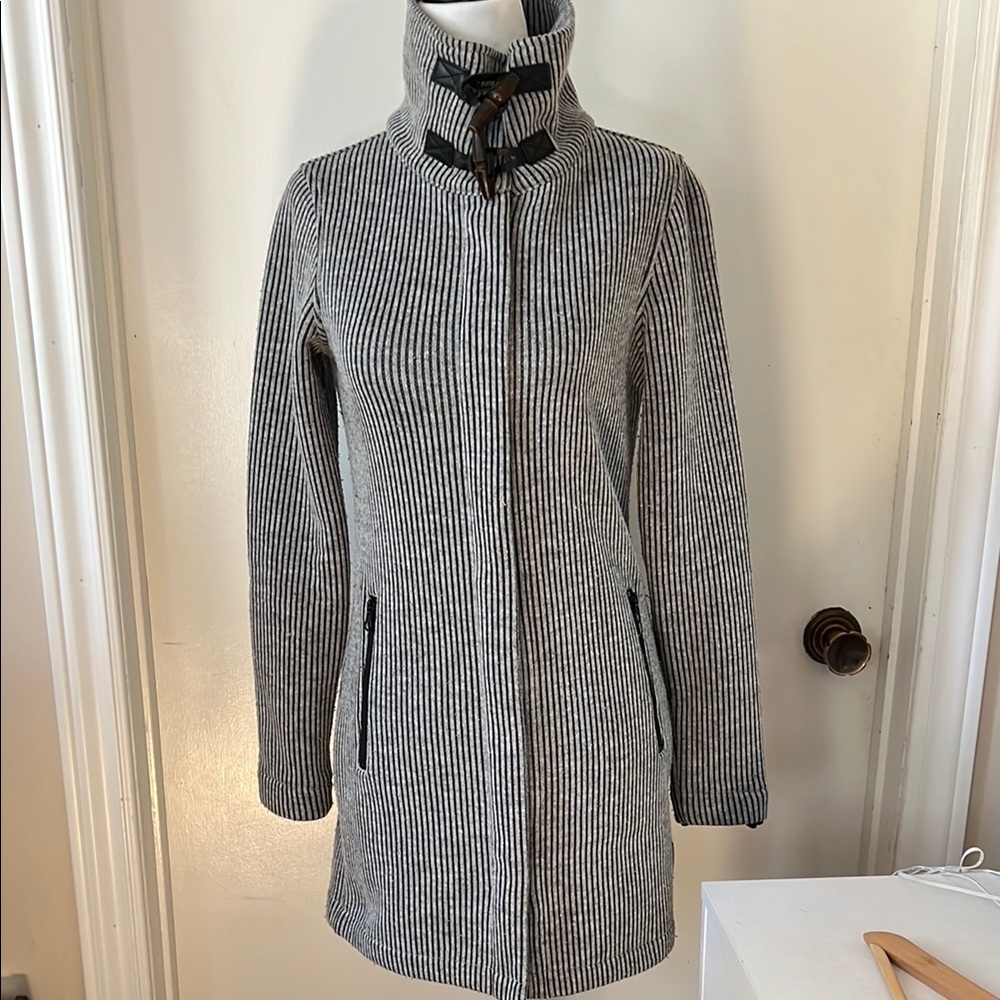 Roots | Women's Size XS Gray Striped Coat - Picture 1 of 7